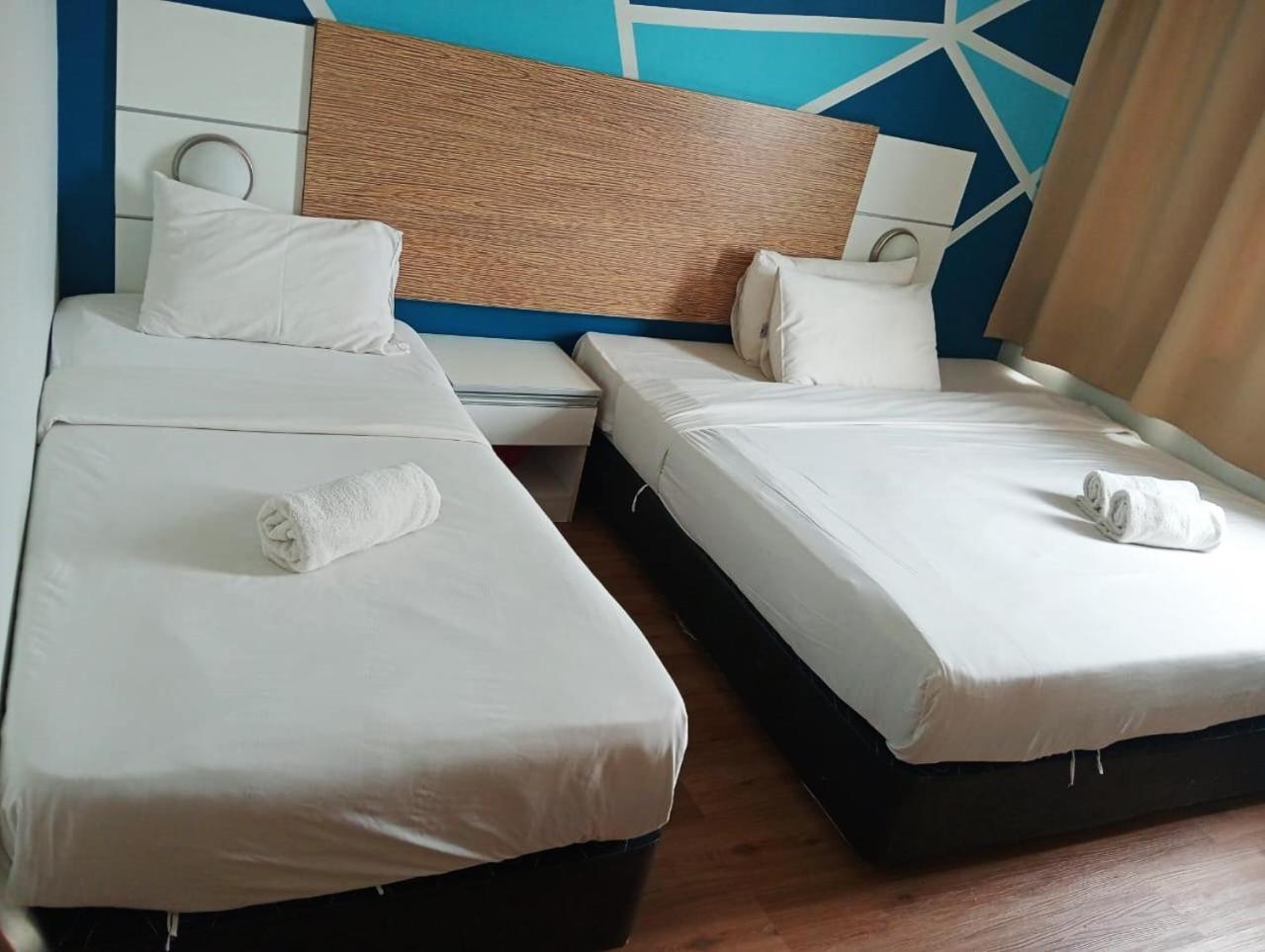 Bangi Business Hotel Kampong Sungai Ramal Dalam Exterior photo